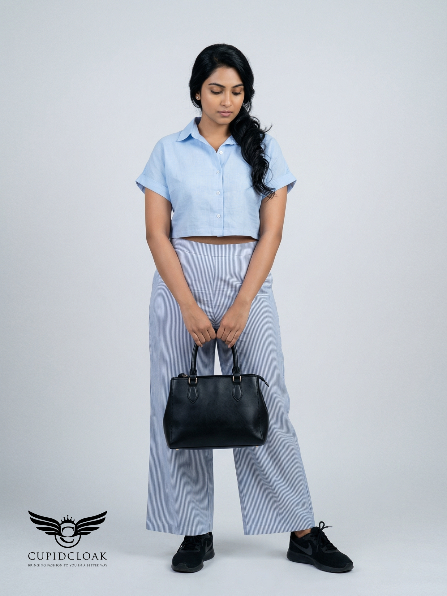 MEGHAN Oversized Crop Shirt